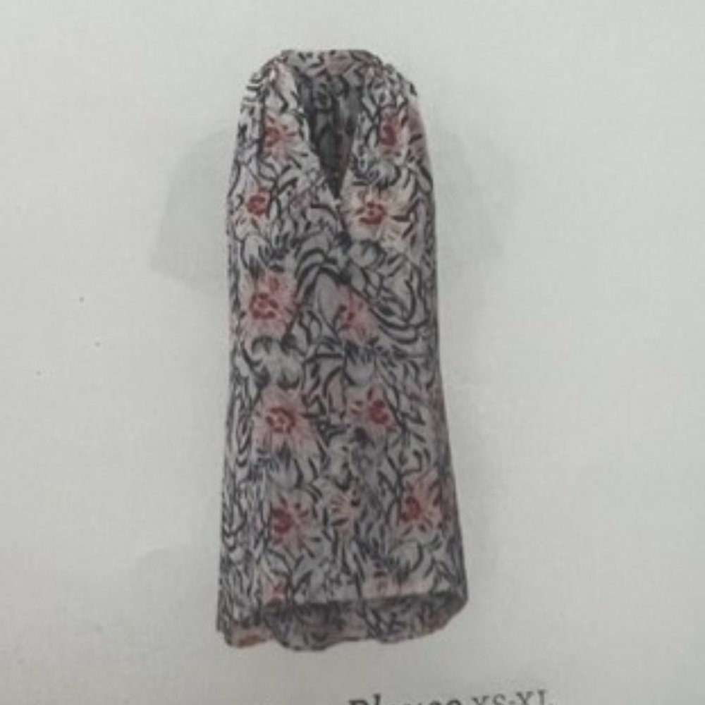 Cabi Medium Stem Blouse